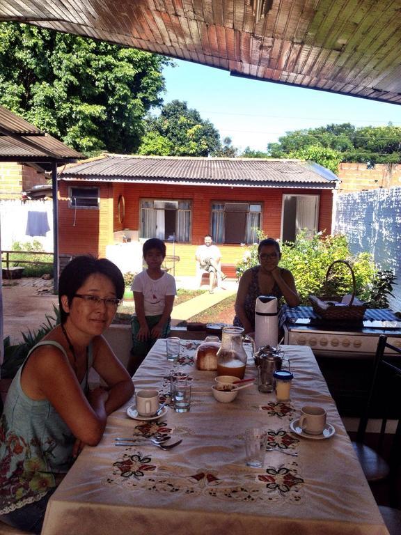 Aconchego Lar Cama E Cafe Bed and Breakfast Φοζ ντο Ιγκουασού Εξωτερικό φωτογραφία